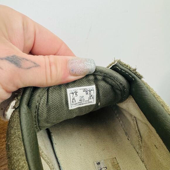 Vans Old Skool Grape Leaf True White Platform Suede Sneakers Women’s Size 9 - Picture 8 of 9